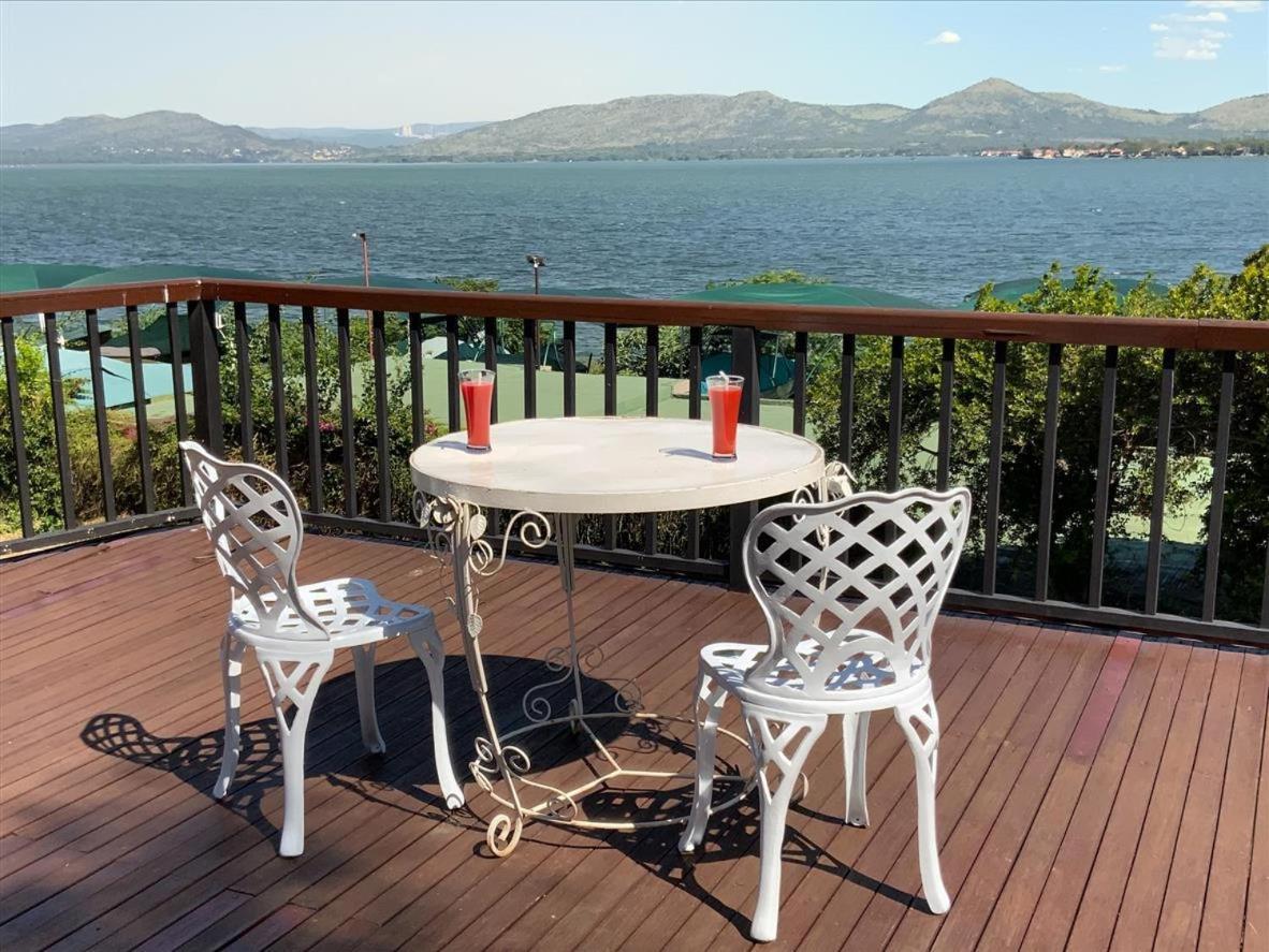 Marina Views Guesthouse 哈特比斯普特 外观 照片