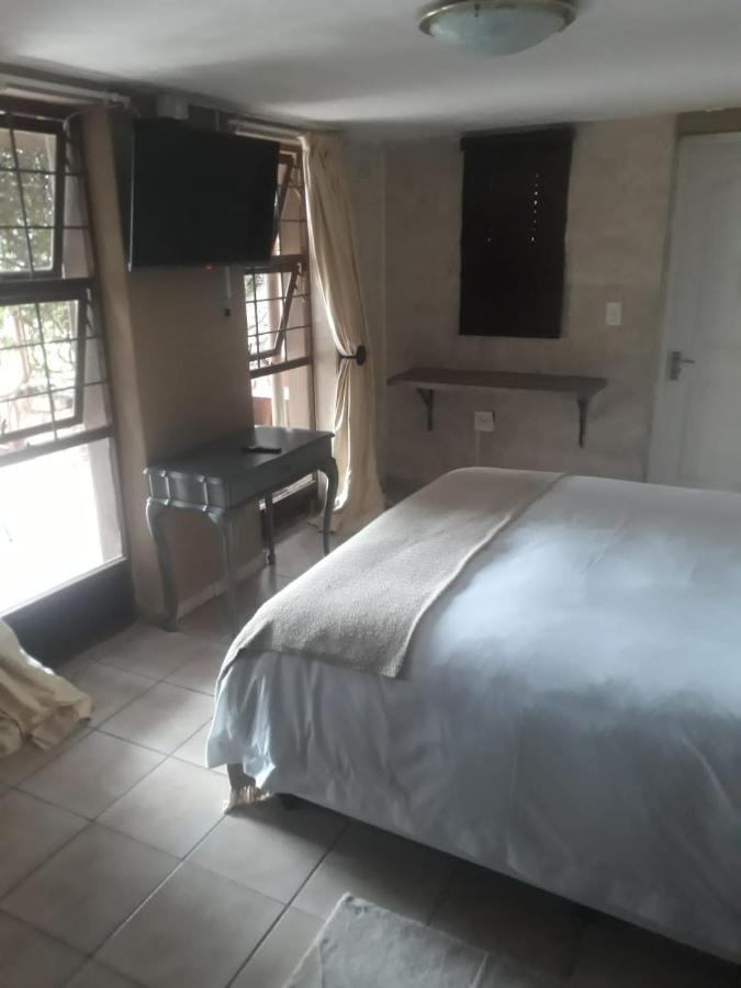 Marina Views Guesthouse 哈特比斯普特 外观 照片